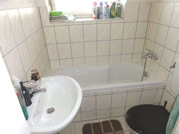 Helle 1-1/2 Zimmer-Eigentumswohnung mit Balkon in ruhiger Ortsrandlage