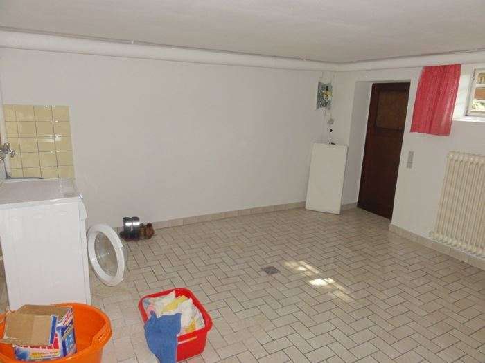 Großzügiges Einfamilienhaus mit Garage in ruhiger Lage Nähe Waldrand