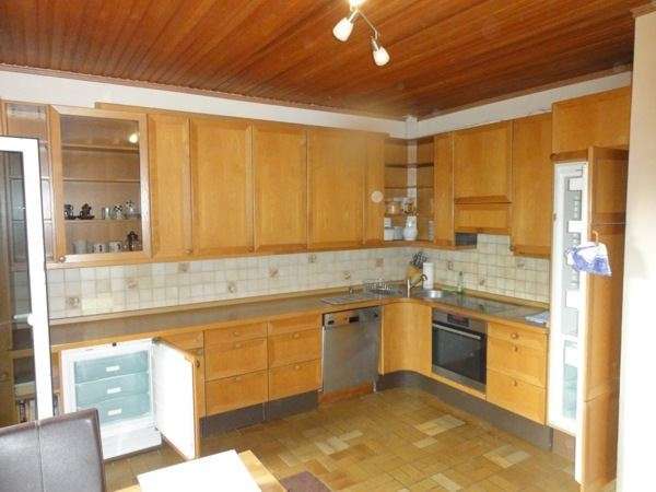 Geräumiger Bungalow in ruhiger Lage mit zusätzlichem Raumangebot im Keller und Garage