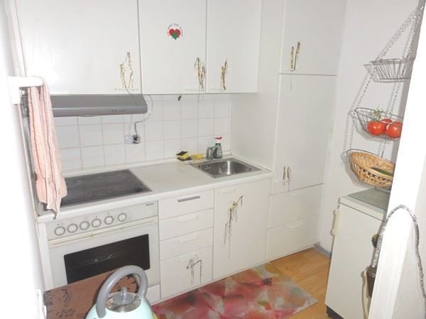 Kapitalanlage:  1-Zimmer-Studiowohnung mit sonniger Südwestloggia.