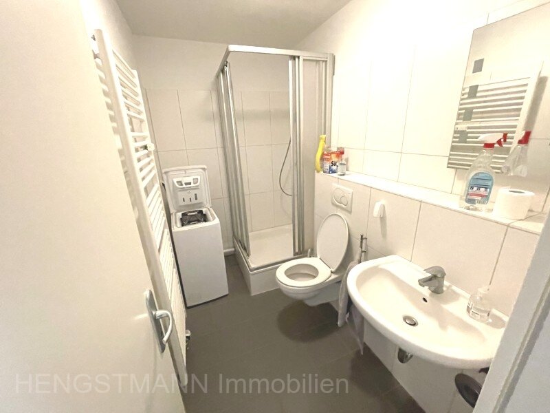 1-Zimmer-Studiowohnung mit Loggia in zentraler Lage