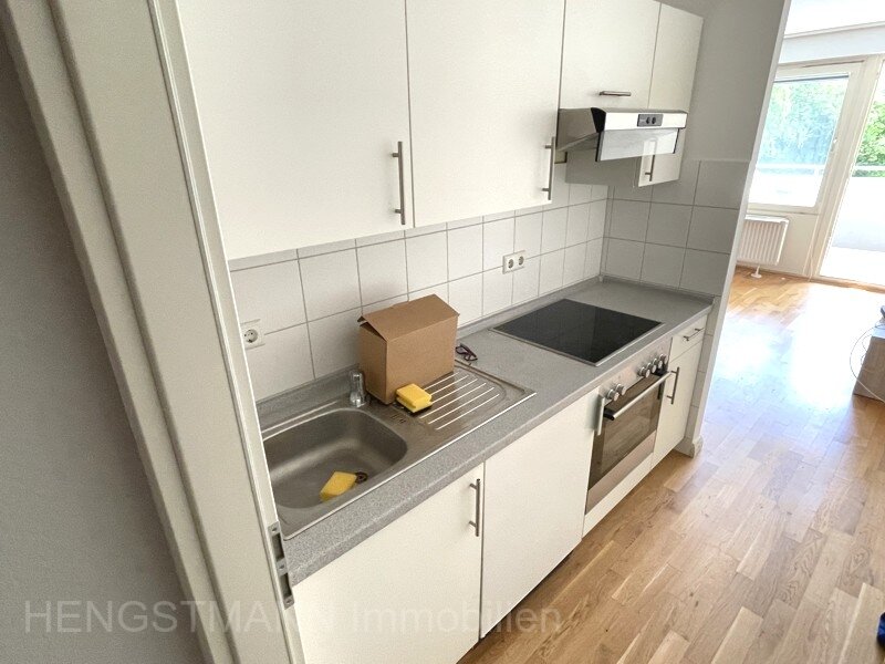1-Zimmer-Studiowohnung mit Loggia in zentraler Lage