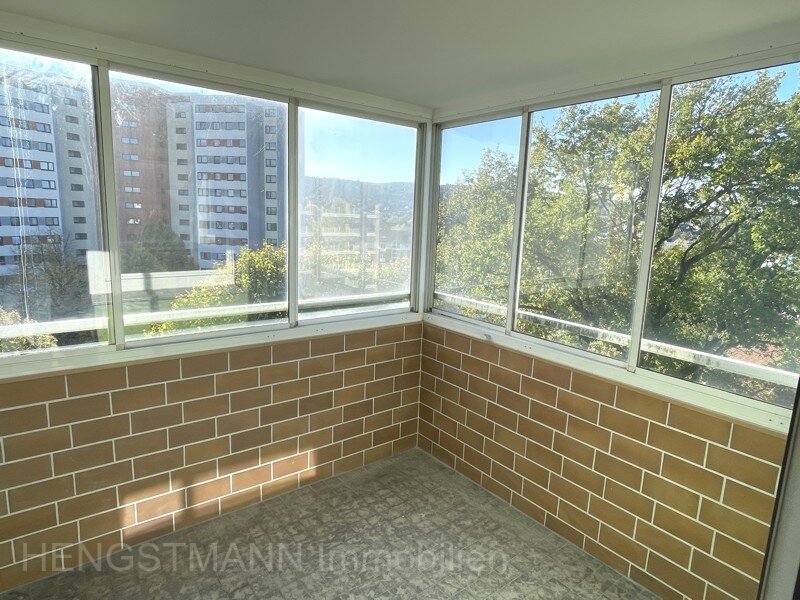 1-ZIMMER-EIGENTUMSWOHNUNG in zentraler Lage mit verglasten Süd- Westbalkon