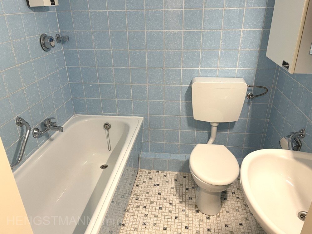 2-Zimmer-Eigentumswohnung in modernisiertem Mehrfamilienhaus mit Balkon in ruhiger Ortsrandlage