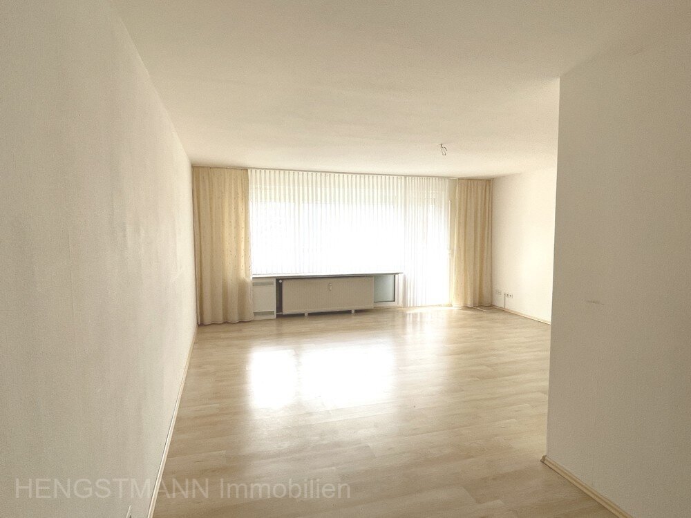 1-Zimmer-Studiowohnung mit sonniger Südwestloggia.