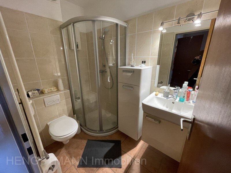 Kapitalanlage: 1-ZIMMER-EIGENTUMSWOHNUNG in zentraler Lage mit Süd-West-Eckbalkon 