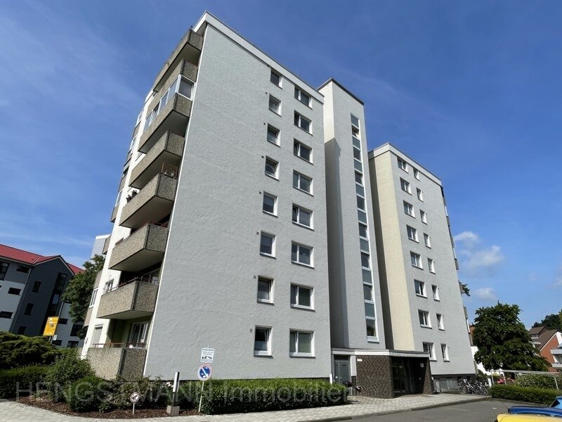 Kapitalanlage: 2-ZIMMER-EIGENTUMSWOHNUNG in zentraler Lage mit verglastem Westbalkon