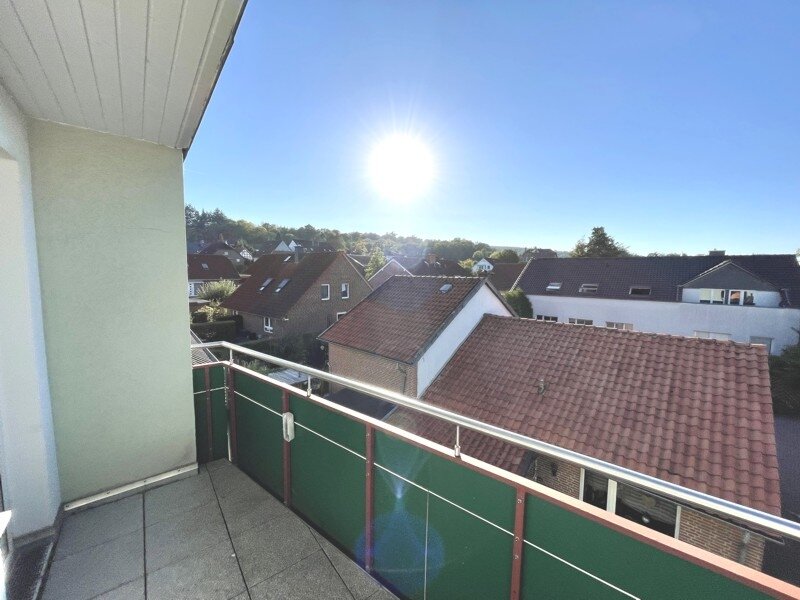 KAPITALANLAGE: 2-Zimmerwohung, nähe Zentrum und Waldrand mit Süd-Westbalkon