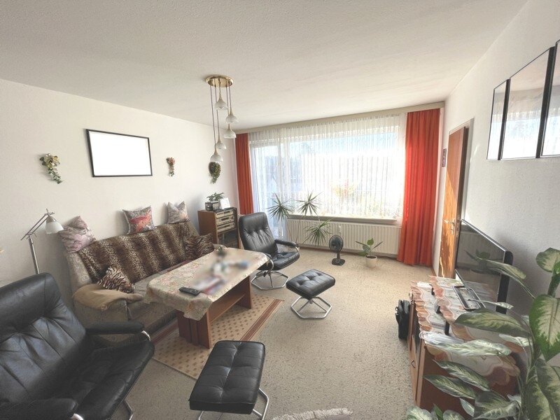 KAPITALANLAGE: 2-Zimmerwohung, nähe Zentrum und Waldrand mit Süd-Westbalkon