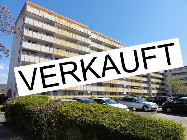 1½-Zimmer-Eigentumswohnung in modernisiertem Mehrfamilienhaus mit Balkon in ruhiger Ortsrandlage